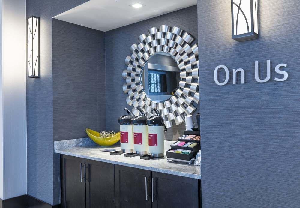 Towneplace Suites By Marriott Boston Logan Airport/Chelsea Zewnętrze zdjęcie