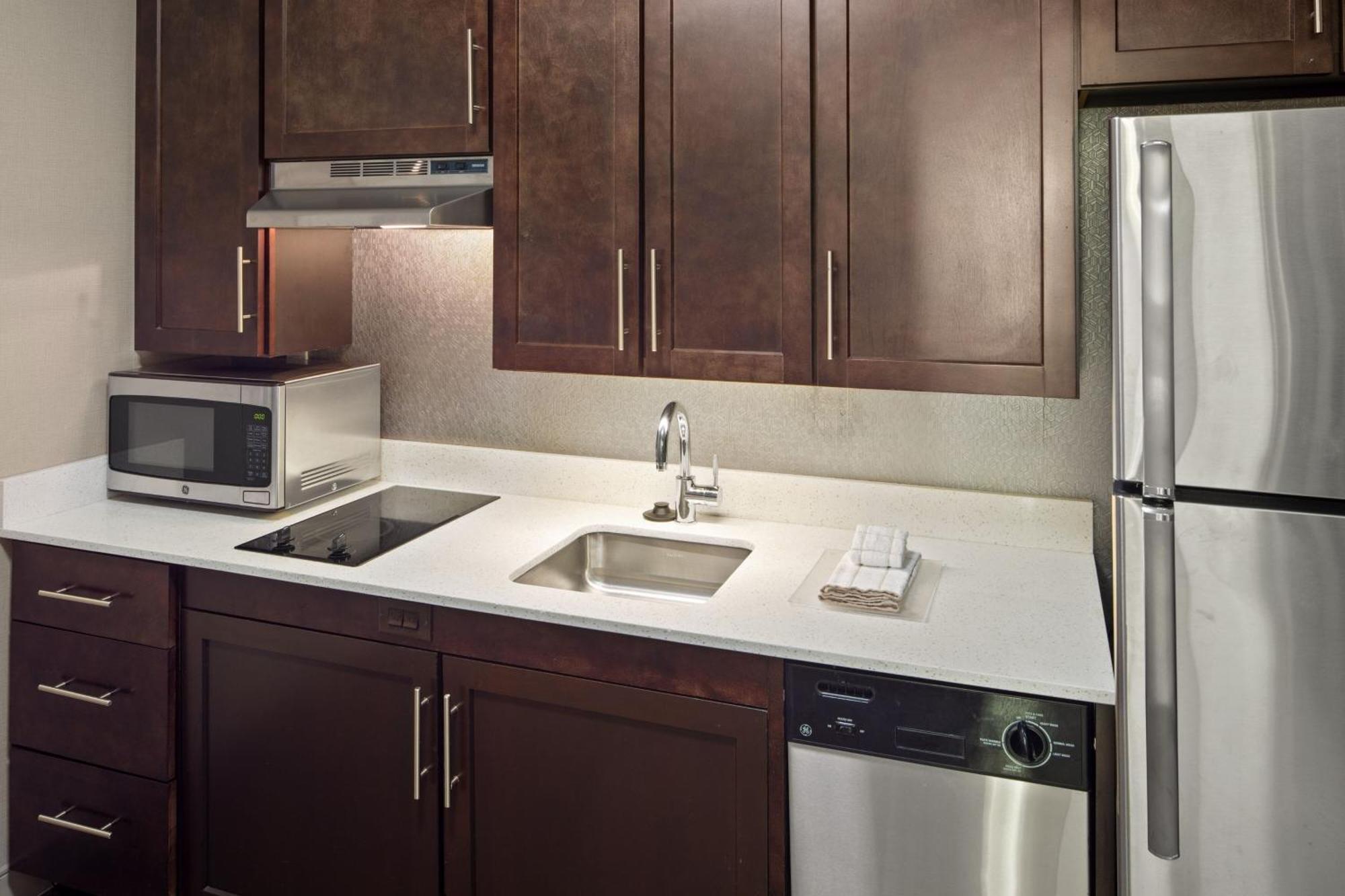 Towneplace Suites By Marriott Boston Logan Airport/Chelsea Zewnętrze zdjęcie