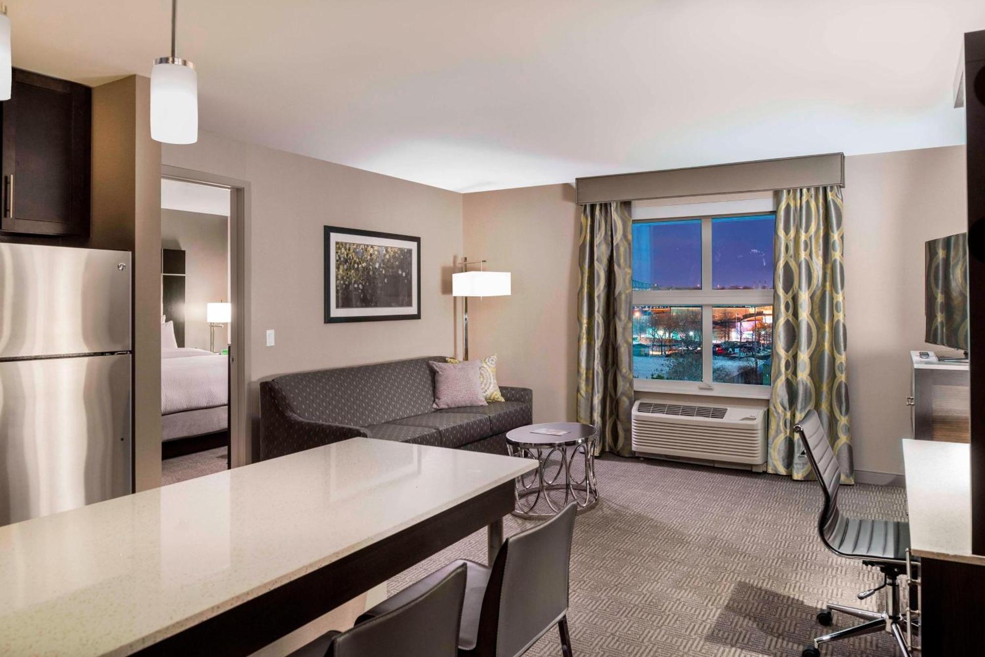 Towneplace Suites By Marriott Boston Logan Airport/Chelsea Zewnętrze zdjęcie