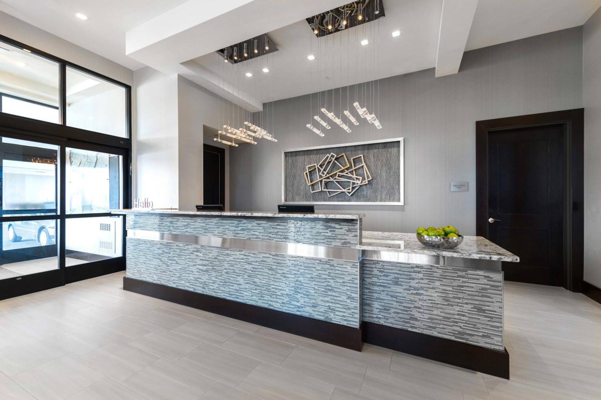 Towneplace Suites By Marriott Boston Logan Airport/Chelsea Zewnętrze zdjęcie